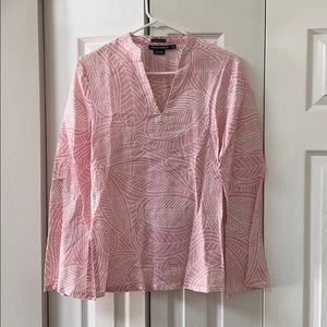 Linen Island company top